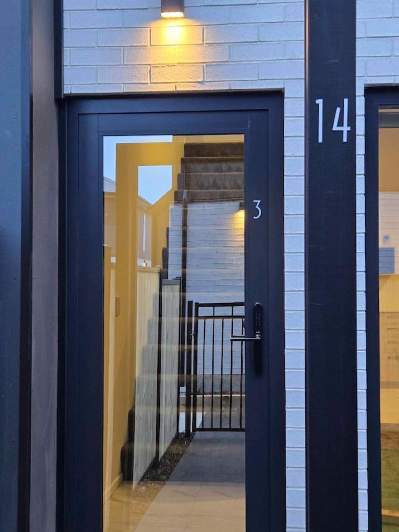 Apartment Cbd 3 - 2 Bed 2 Bath *